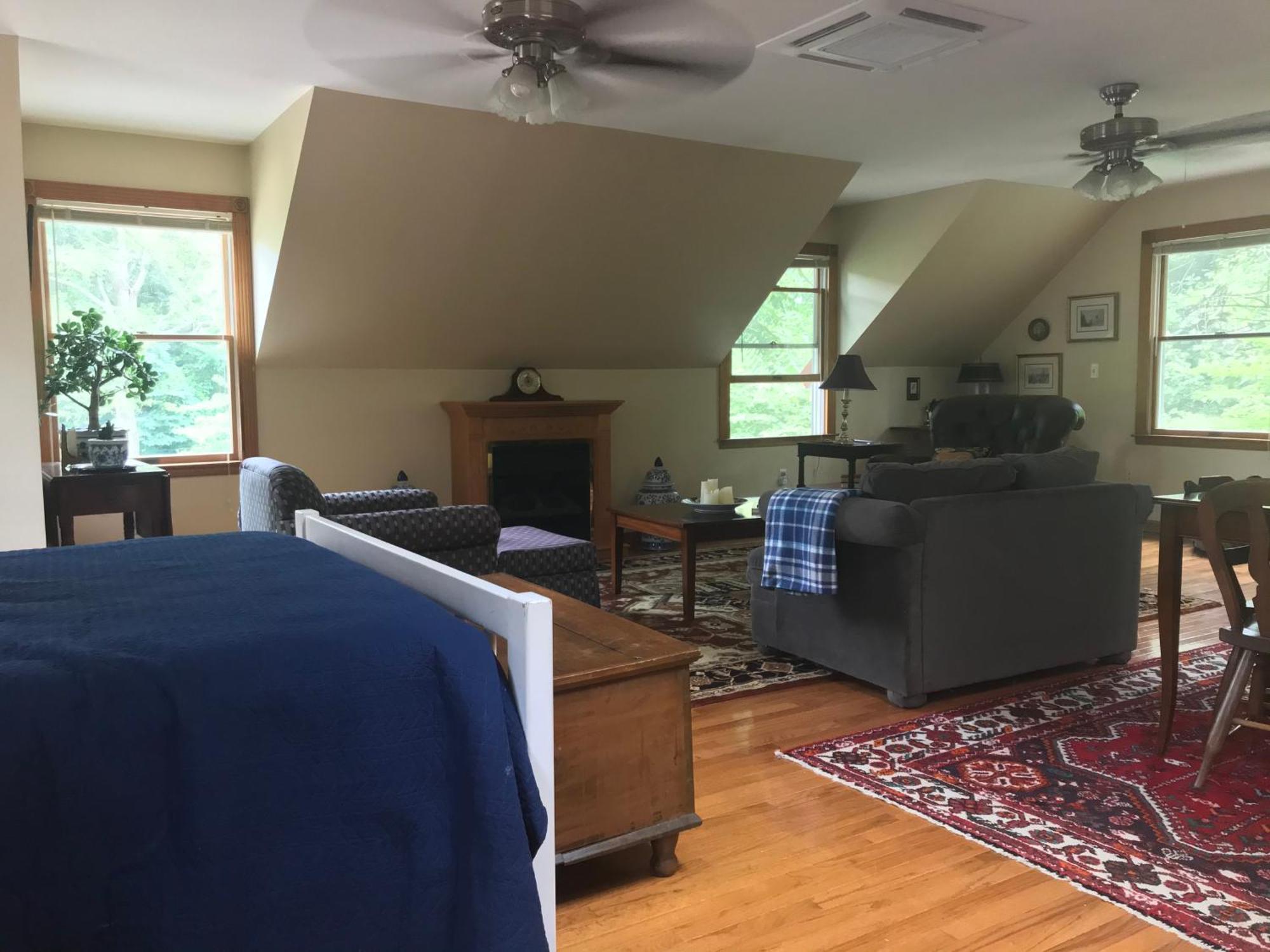 Carriage House Hideaway In Center Of Chestertown Exterior foto