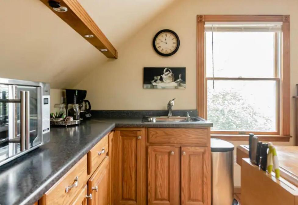 Carriage House Hideaway In Center Of Chestertown Exterior foto